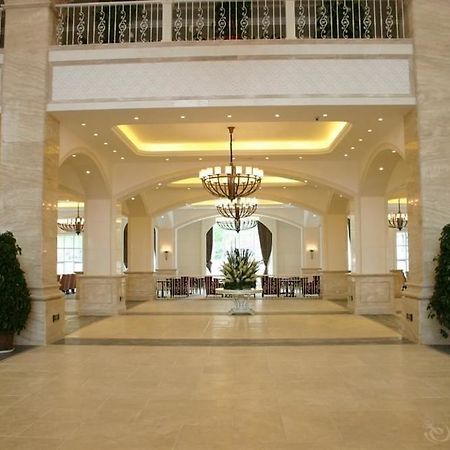 Blue Sky Hotel Yantai Extérieur photo