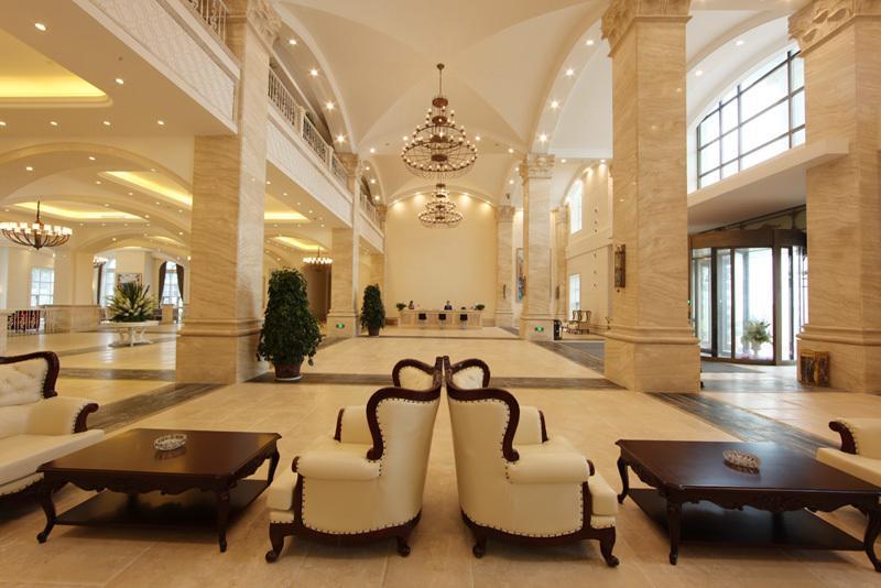 Blue Sky Hotel Yantai Extérieur photo