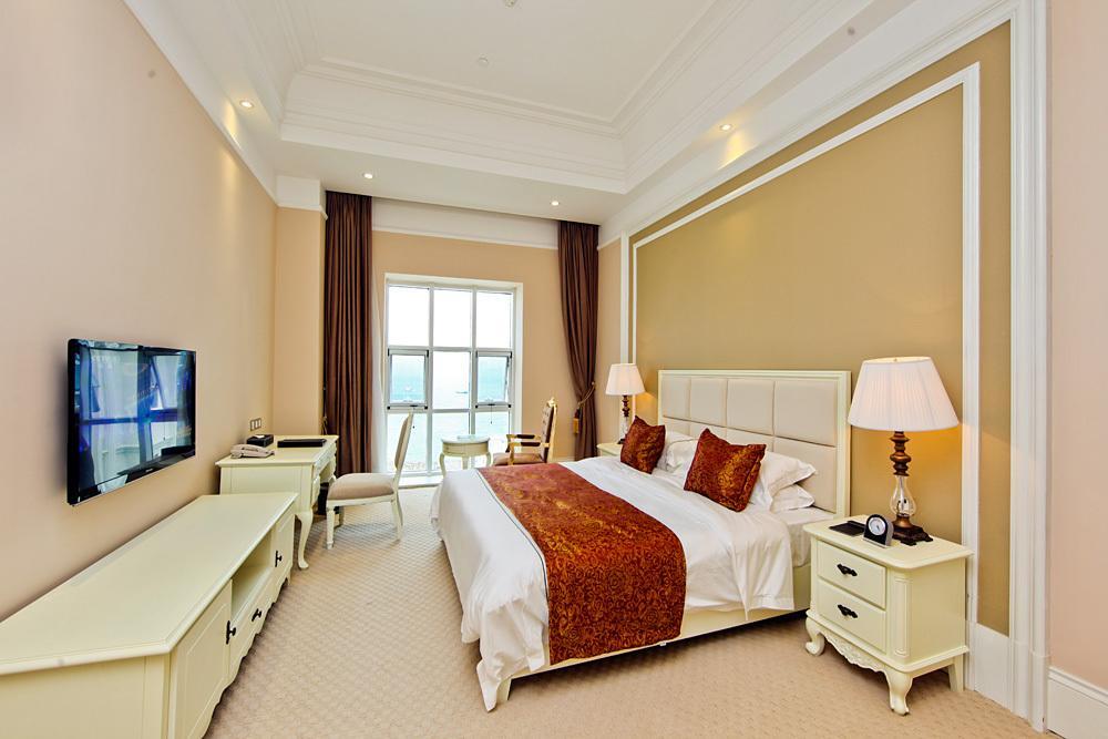 Blue Sky Hotel Yantai Chambre photo