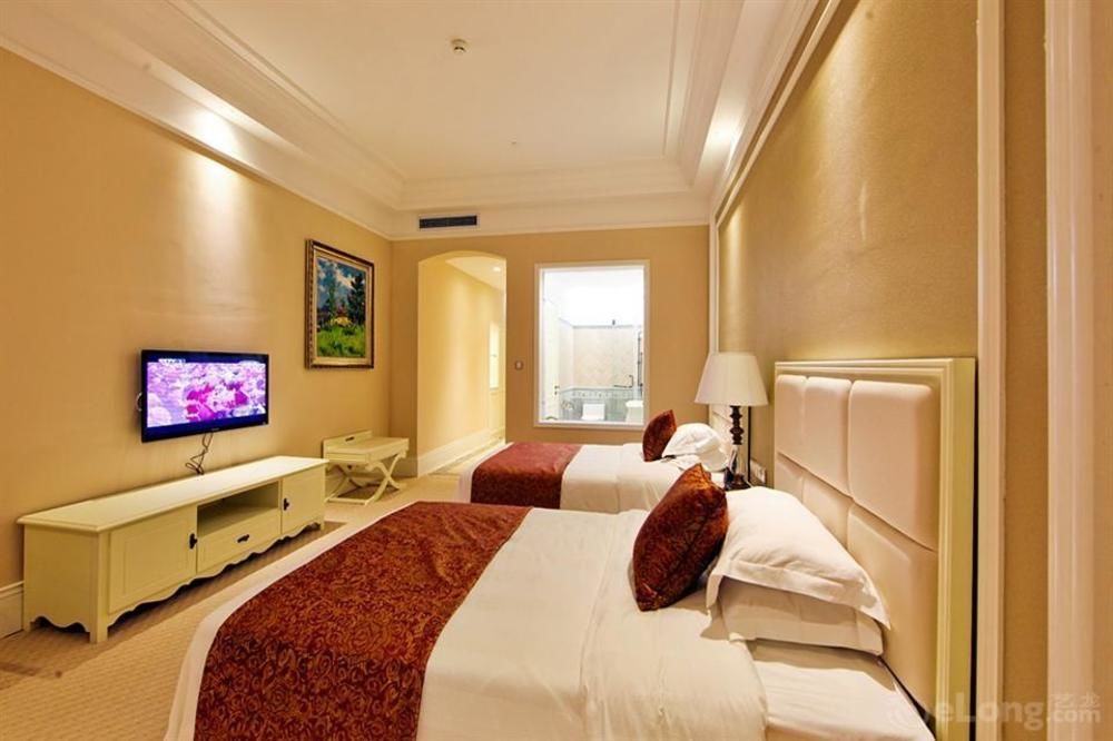 Blue Sky Hotel Yantai Extérieur photo