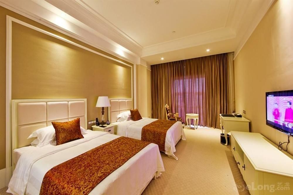 Blue Sky Hotel Yantai Extérieur photo